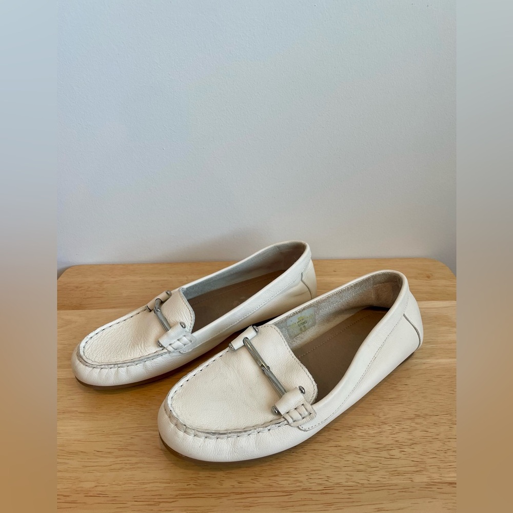 Chic White Leather Loafers with Metal Accent